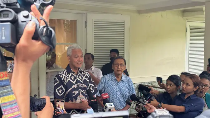 Ganjar Pranowo Temui Wakil Presiden ke-11 Boediono, Bahas Kelembagaan hingga SDM