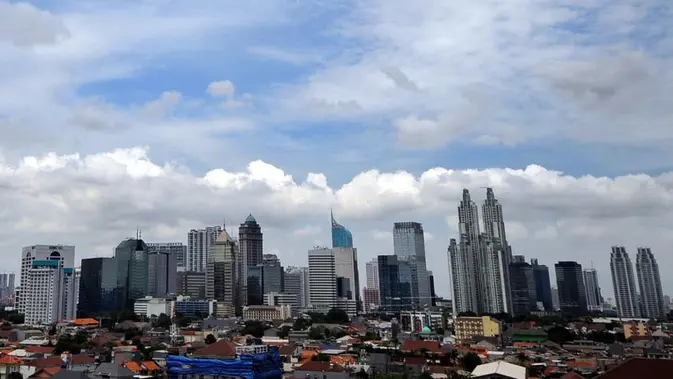 Cuaca Hari Ini Jumat 22 Desember 2023: Cerah Berawan Seharian di Langit Jakarta